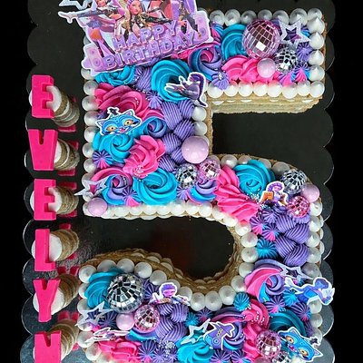 Mega Custom Cookie Cake (Feeds 20-25)