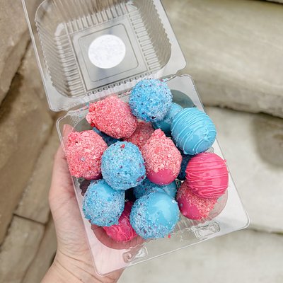 Candy Grapes 1/2 Lb Two Flavors 