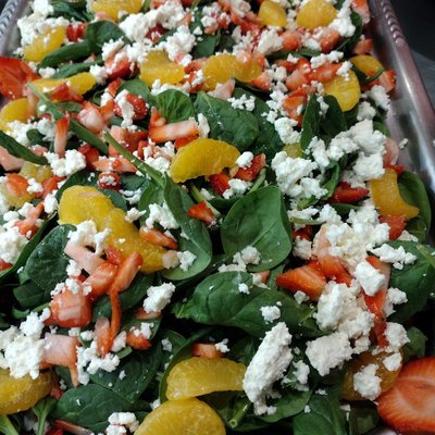 Spinach Strawberry & Feta Salad (Half Sheet Pan)