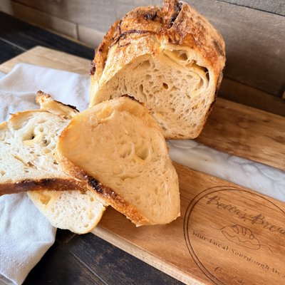 Smoked Gouda & Caramelized Onion Sourdough