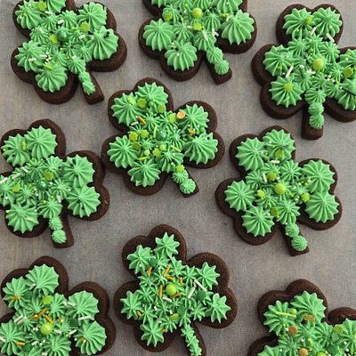 Soft Cutout Sugar Cookies               (1 Dozen)