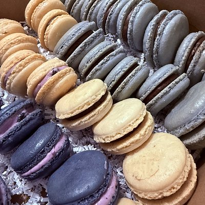 Macrons (basic) 