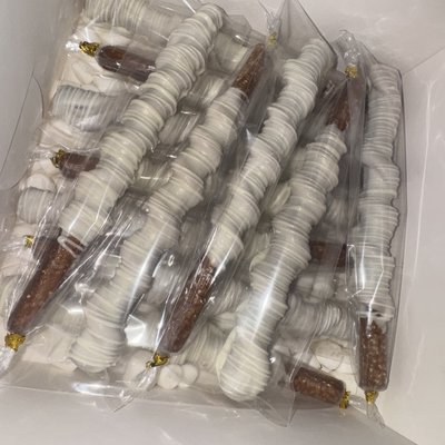 DIPPED PRETZELS/ RODS