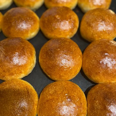 Sourdough Brioche Burger Buns (4)