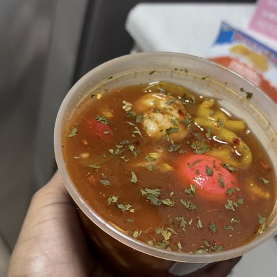 shrimp & sausage spicy bowl .