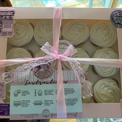 Dozen Cupcakes   