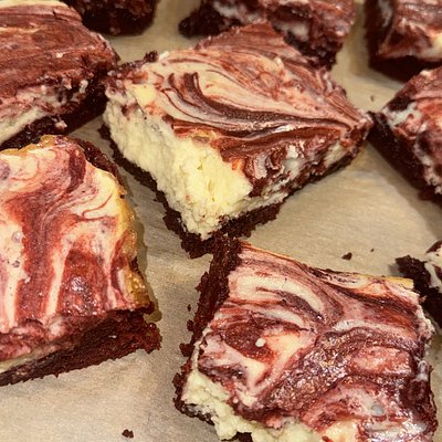 Red velvet Cheesecake Brownies 