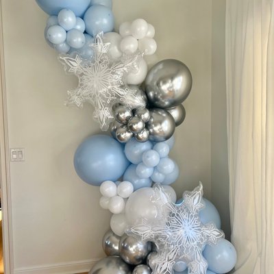 Winter Wonderland Grab and Go Balloons