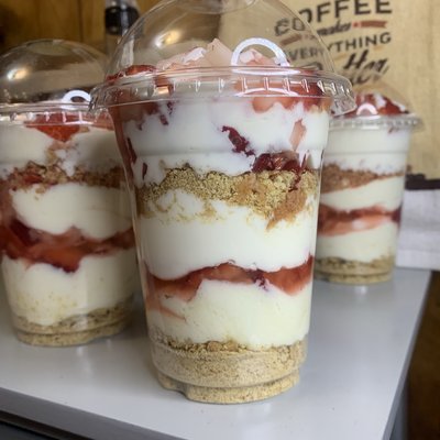 Strawberry Cheesecake Cup 