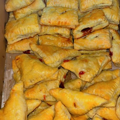 Mini Assorted Pastellito Party Tray 25pcs