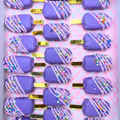 GF Cakesicles