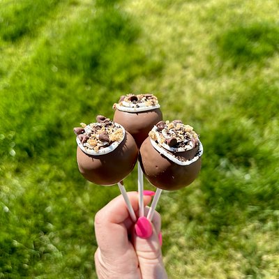 Dozen Cake Pops