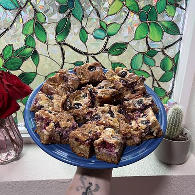 Lemon Blueberry Cheesecake Bars