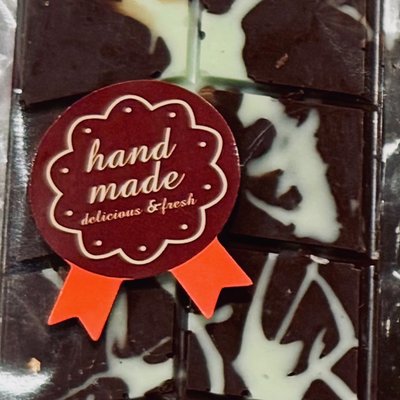 Small Dubai (Dark Chocolate)