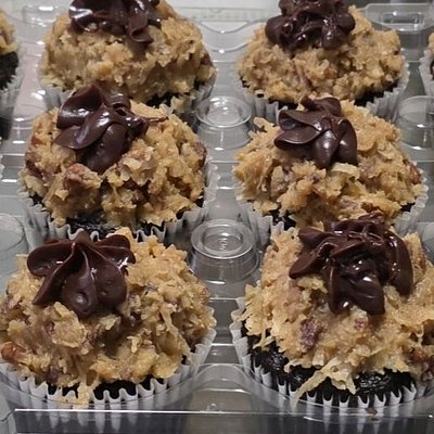 German Chocolate Cupcakes 
