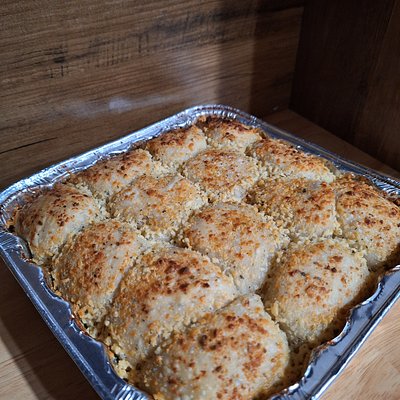 Cheesy Garlic Pull Apart Bread 