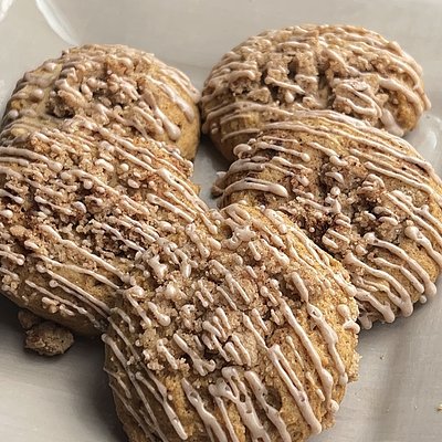 Soft Pumpkin Streusel Cookies W/ Sugar Glaze 
