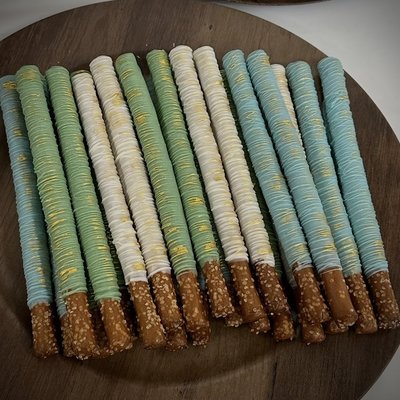 Chocolate Covered Pretzel Rods 