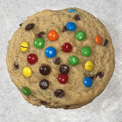 M&M Chocolate Chip Cookie