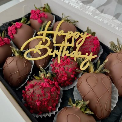 Chocolate Dipped Strawberries 
