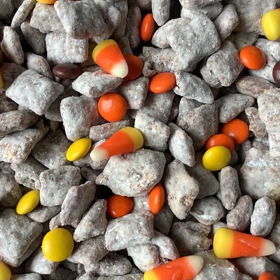 Seasonal Muddy Buddies