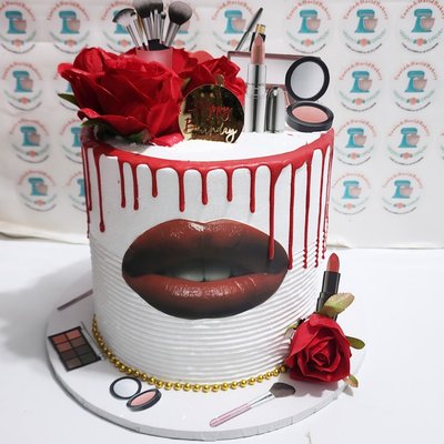 Women Birthdaycake