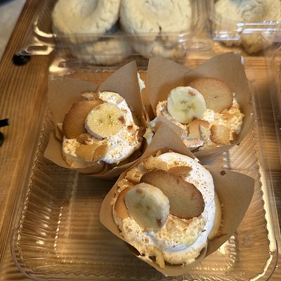 specialty cupcakes 