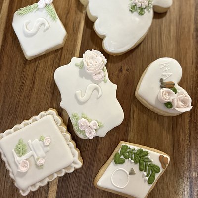 6 Set Detailed: Choose 6 Designs Includes Personalization