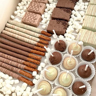 Party Bundle - Medium (96 Treats)
