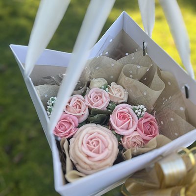 Valentine’s Bouquet Of 4 (SOLD OUT)