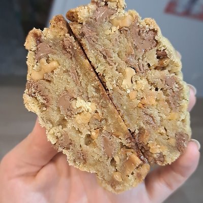 Chocolate Chip & Pecan