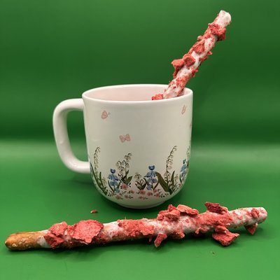 White Chocolate Strawberry Pretzel Rods