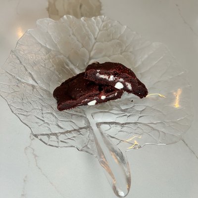 Red Velvet Cheese Cake Cookie