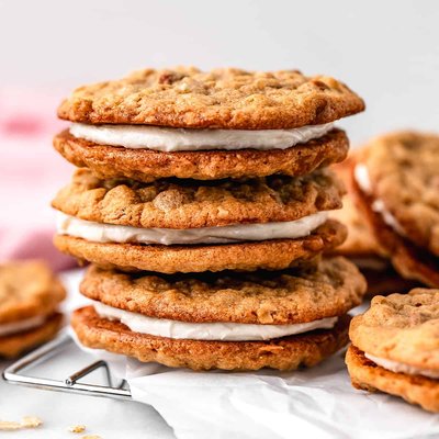 Oatmeal Cream Pies 