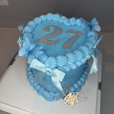 Heart Cake 