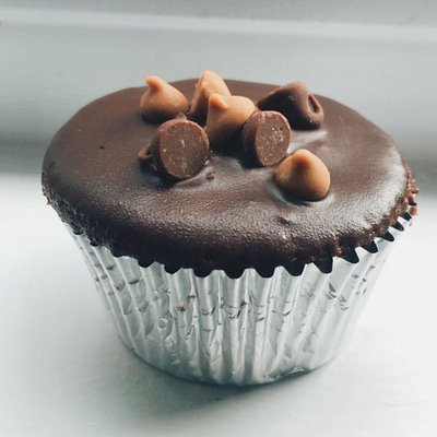 Peanut Butter Chocolate Cupcakes