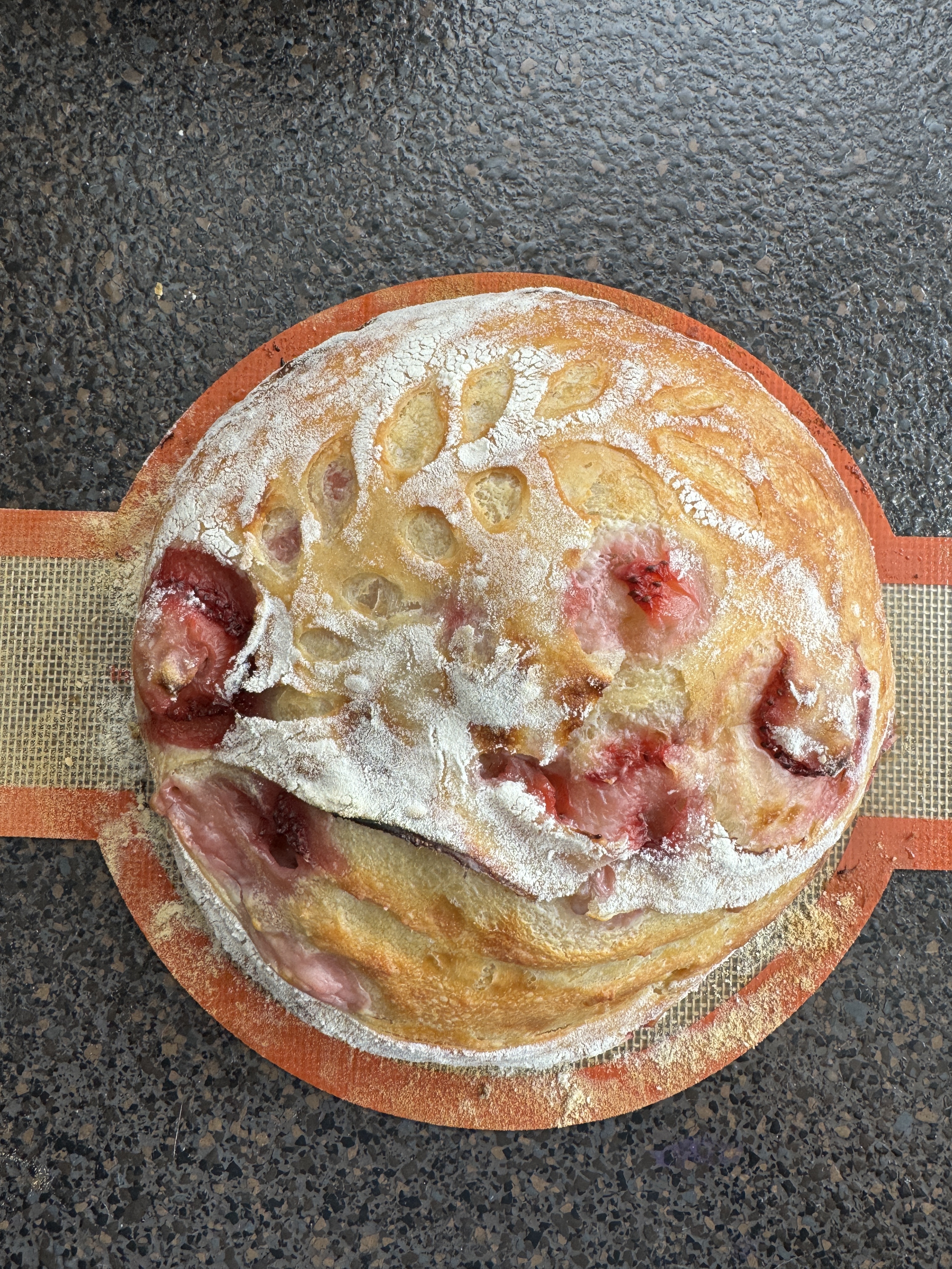Strawberry & Cream Cheese 6”