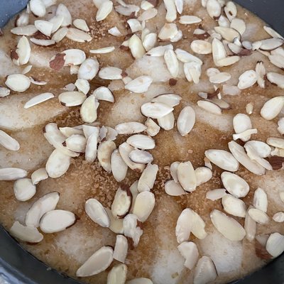 Spiced Pear And Almond Cake 