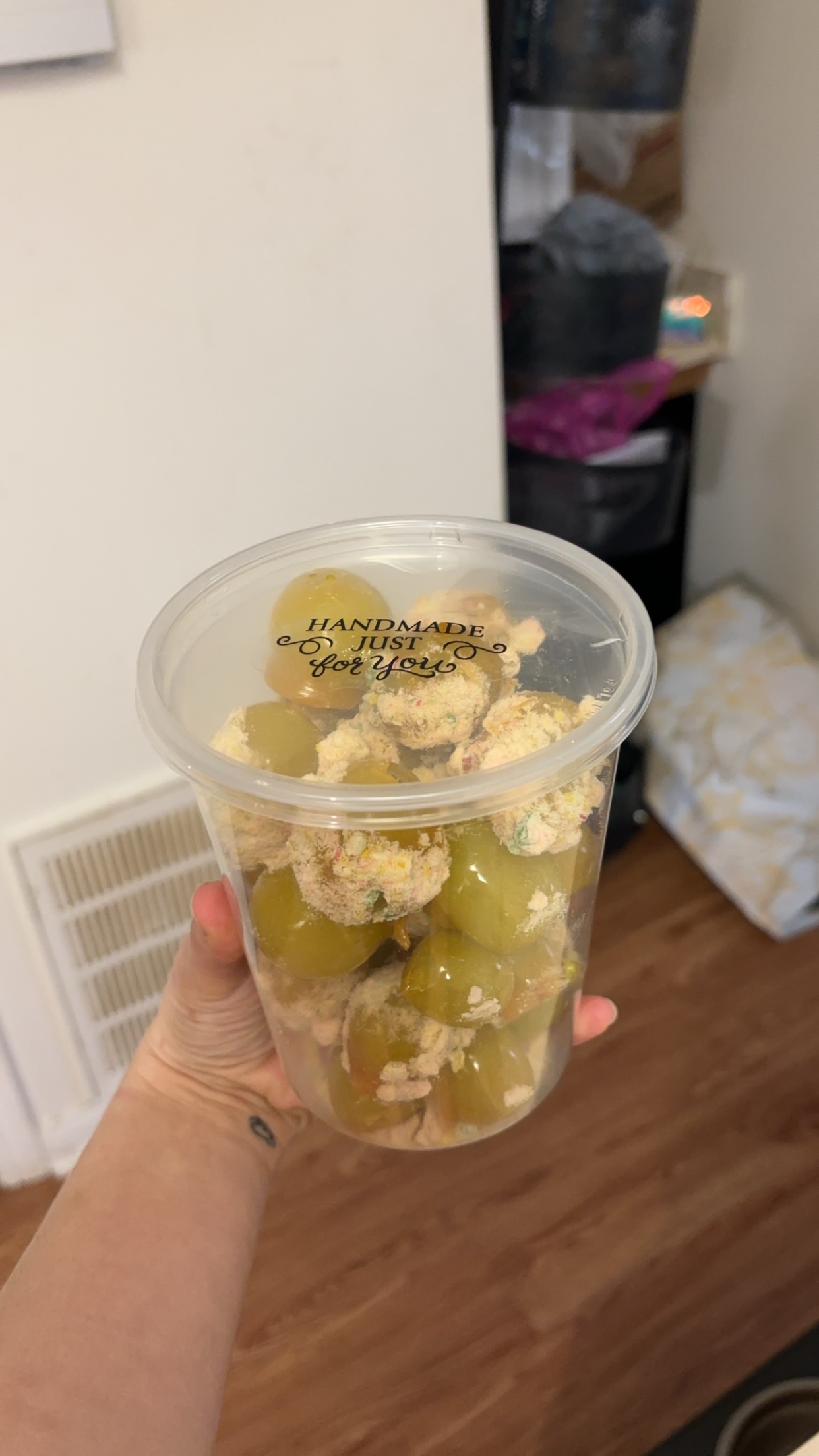 Medium Candied Grapes 