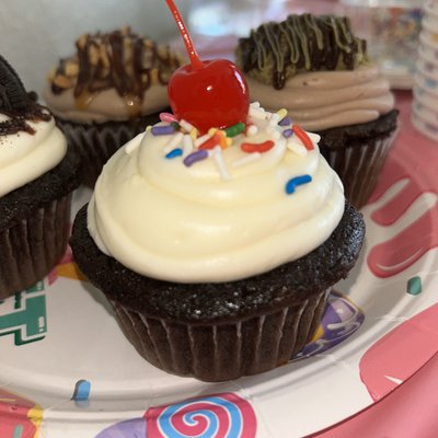 Birthday Sundae Cupcake 