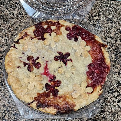 Marionberry Pie - 9 Inch