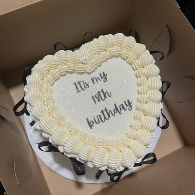 6 Inch Heart Cakes 
