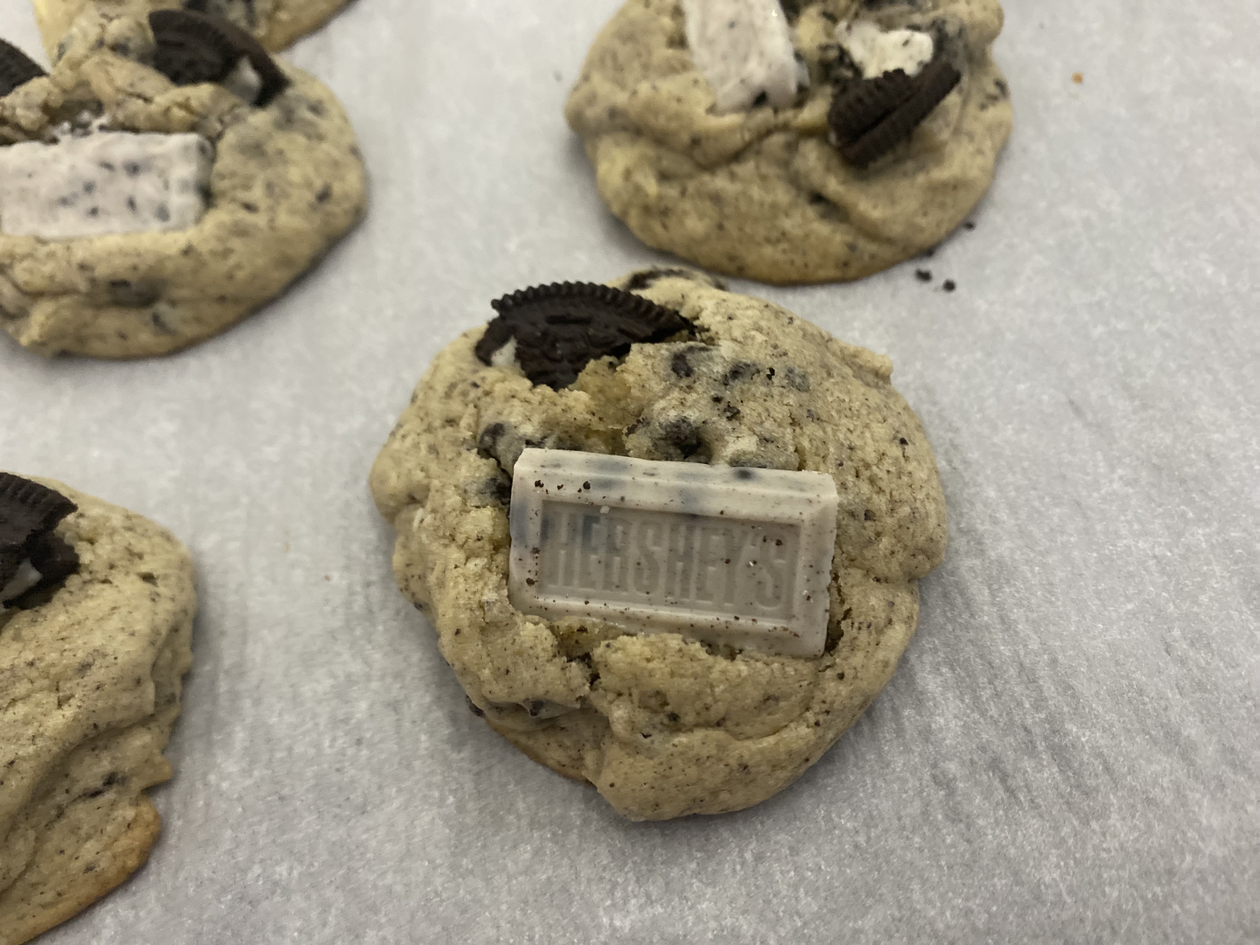 Jumbo Hersheys Cookie N Cream Cookie 