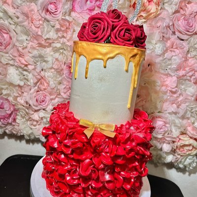 Tier Cake With Custom Topper/toy