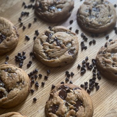 Brown Butter Chocolate Chip Cookies (1 Dozen) 