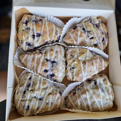 Lemon Blueberry Scone 