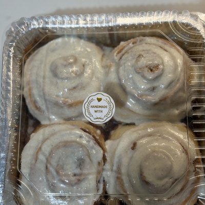  Cinnamon Rolls *4pack*