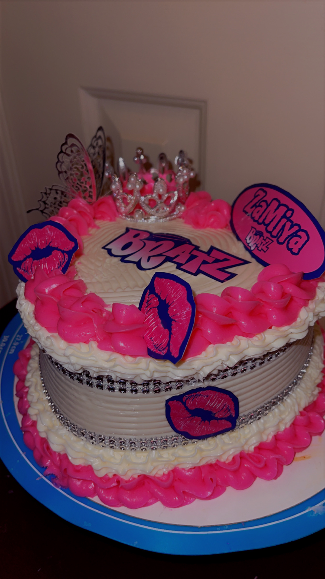 6 Inch 2 Layer Heart Cake