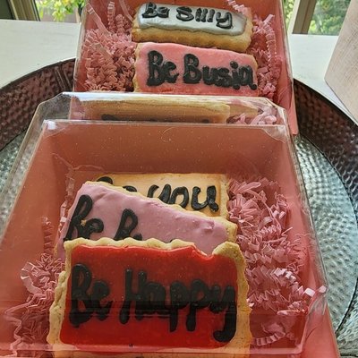 Be Busias Cookie Set (3 Cookies)