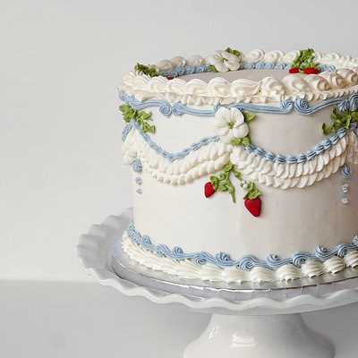 8” Round Custom Cake 